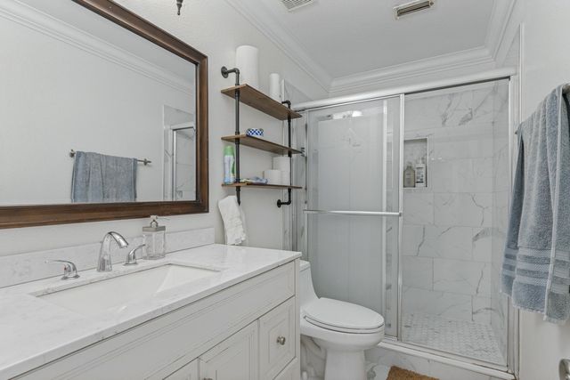 702 Garnet Drive, Mesquite, TX 75149