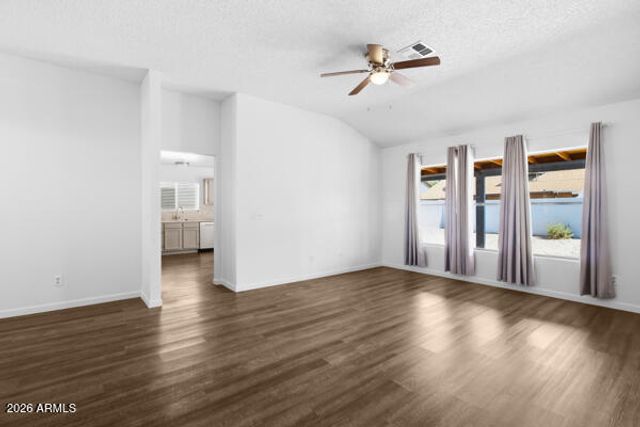 10111 W COLTER Street, Glendale, AZ 85307
