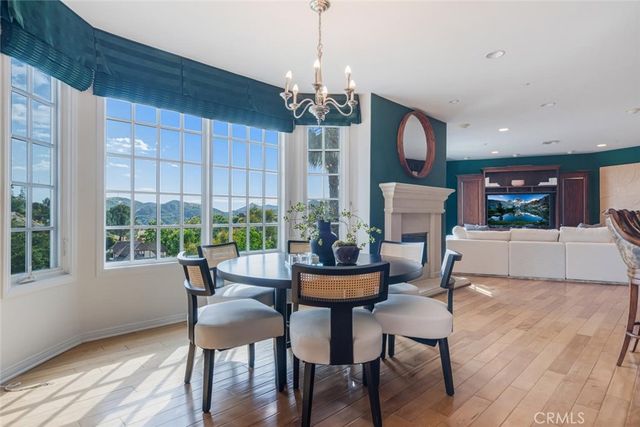 1 Mustang Lane, Bell Canyon, CA 91307