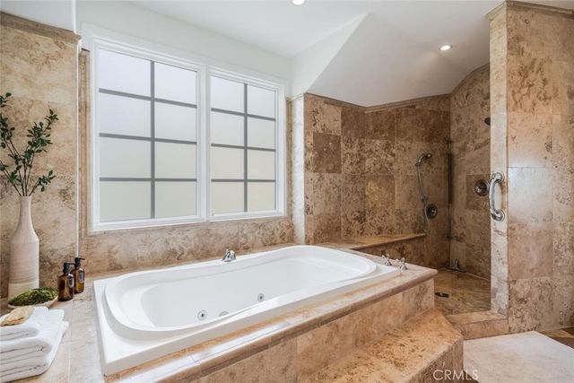 1 Mustang Lane, Bell Canyon, CA 91307