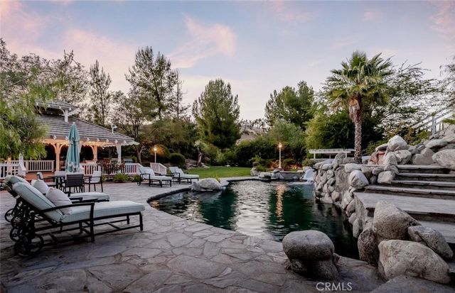 1 Mustang Lane, Bell Canyon, CA 91307