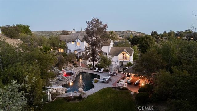 1 Mustang Lane, Bell Canyon, CA 91307