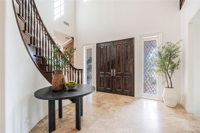 1 Mustang Lane, Bell Canyon, CA 91307