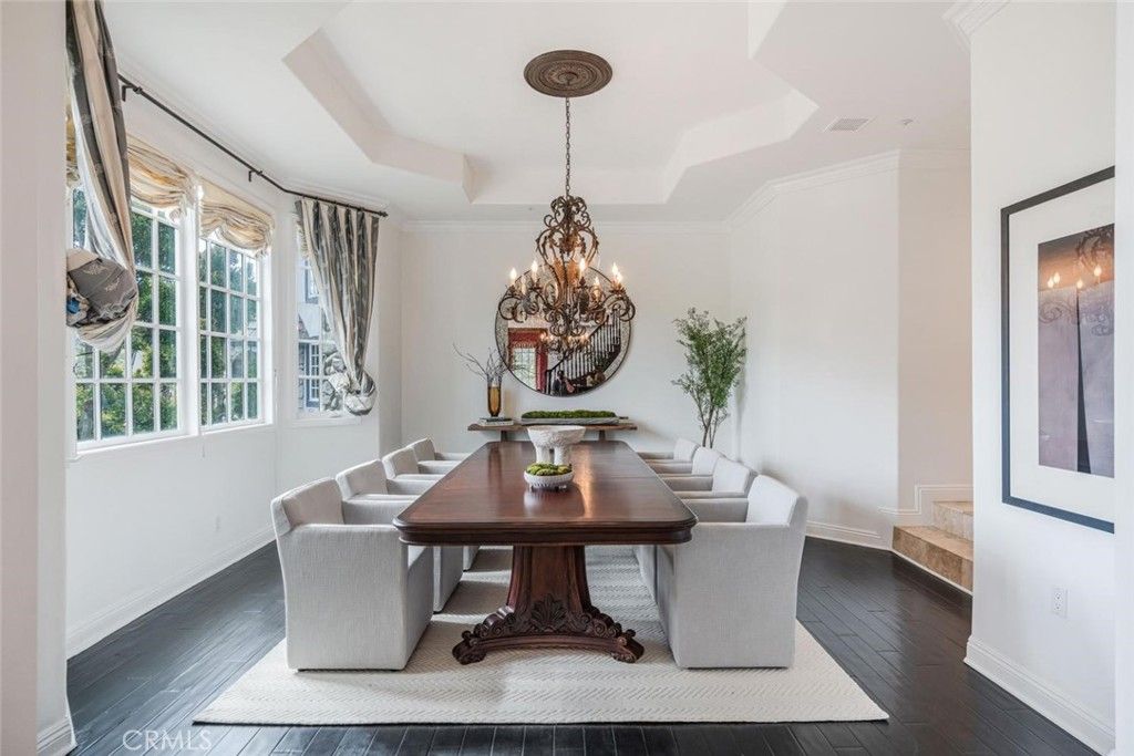 Image 11 of property listing at 1 Mustang Lane, Bell Canyon, CA 91307