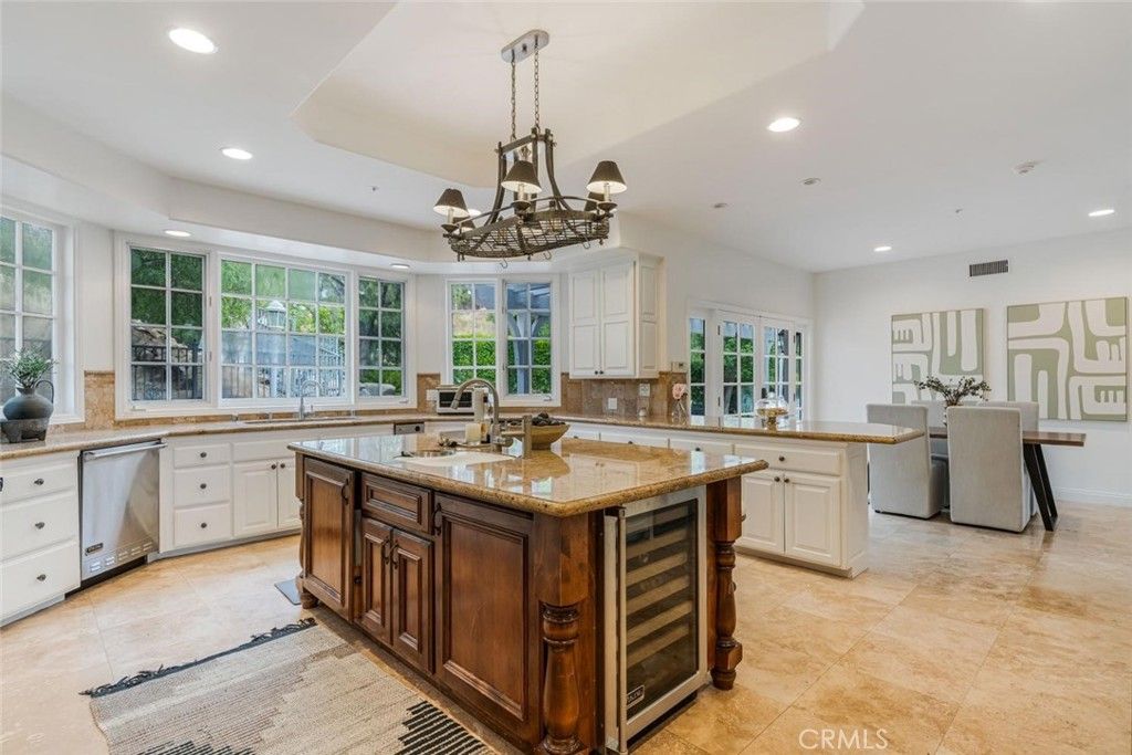 Image 15 of property listing at 1 Mustang Lane, Bell Canyon, CA 91307
