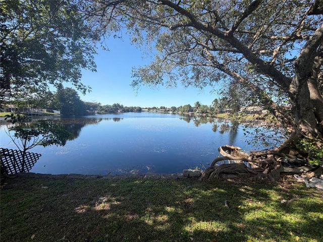 6791 NW 32nd Avenue, Fort Lauderdale, FL 33309