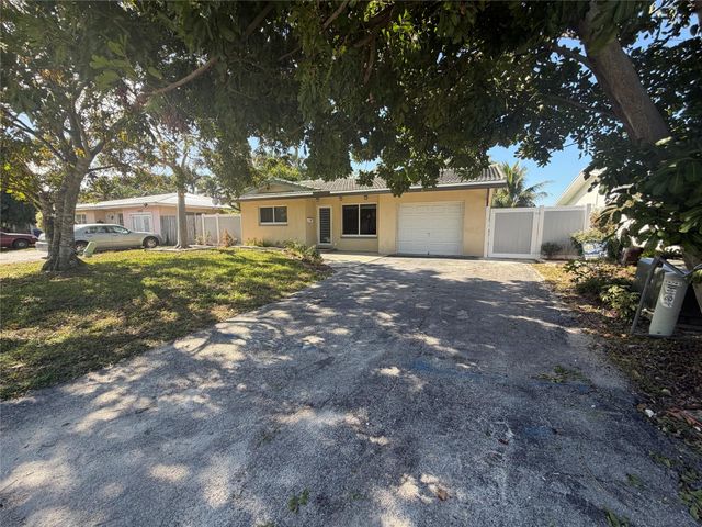 6791 NW 32nd Avenue, Fort Lauderdale, FL 33309