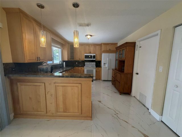 6791 NW 32nd Avenue, Fort Lauderdale, FL 33309