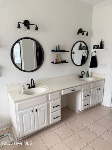 714 Tabard Road, Winterville, NC 28590