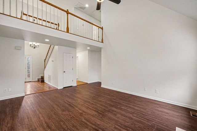 6544 Broken Bow Dr, Antioch, TN 37013