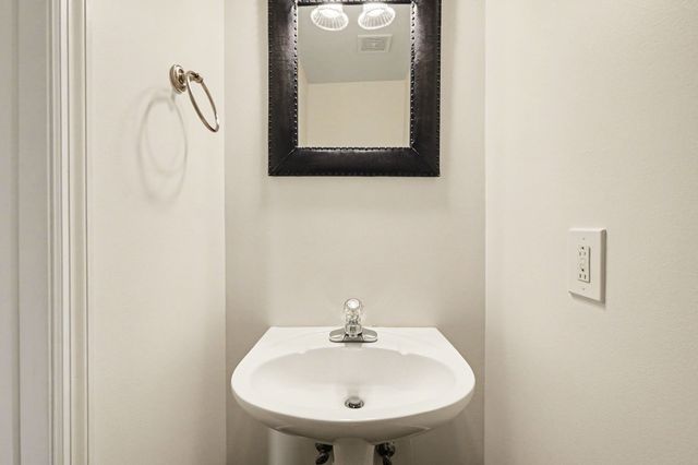 6544 Broken Bow Dr, Antioch, TN 37013