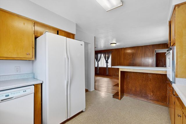 421 LA VETA Drive, Albuquerque, NM 87108