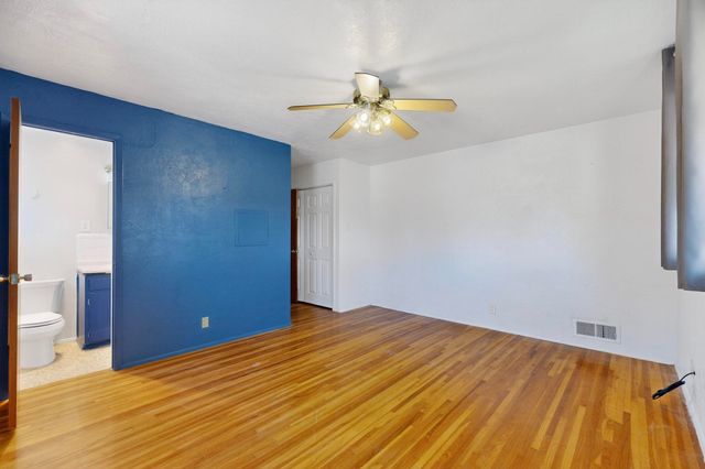 421 LA VETA Drive, Albuquerque, NM 87108