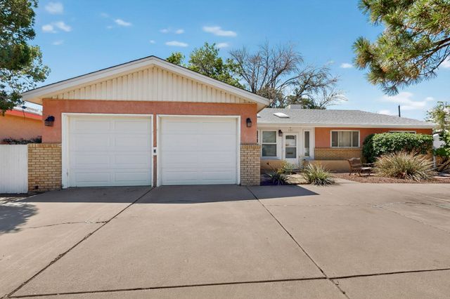 421 LA VETA Drive, Albuquerque, NM 87108