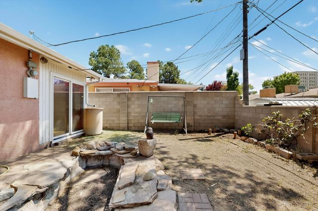 421 LA VETA Drive, Albuquerque, NM 87108