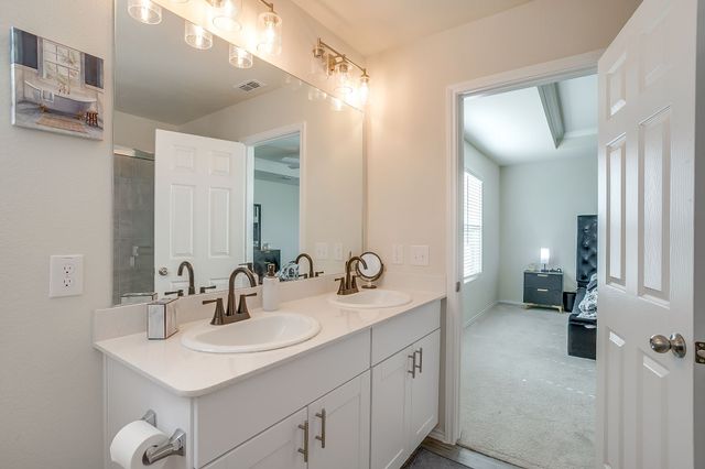 4553 Greyberry Drive, Fort Worth, TX 76036