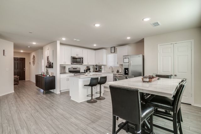 4553 Greyberry Drive, Fort Worth, TX 76036