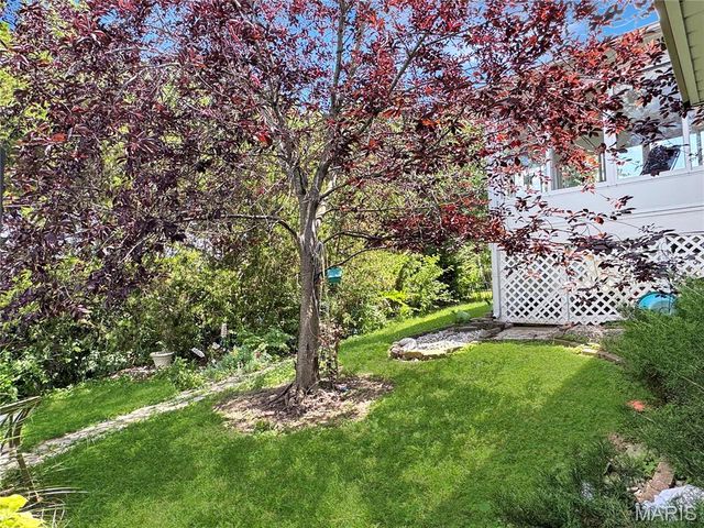 2005 Jessica Hills Court, Washington, MO 63090