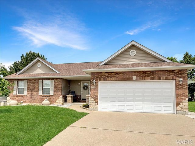 2005 Jessica Hills Court, Washington, MO 63090