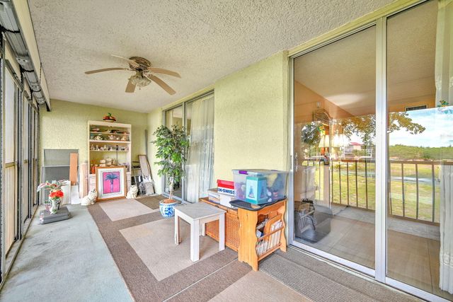 363 N Rock Island Road 205, Margate, FL 33063