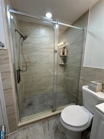 758 Charles Court 6107, Fort Lee, NJ 07024