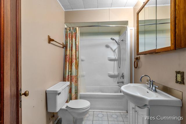 6475 N Lumberjack Road, Riverdale, MI 48877