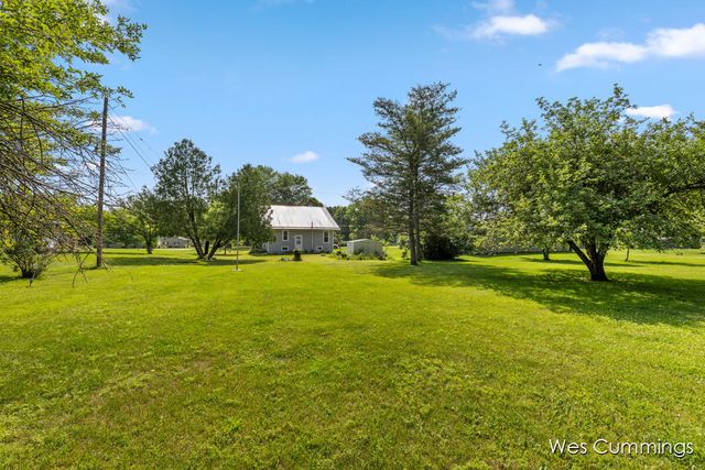 6475 N Lumberjack Road, Riverdale, MI 48877