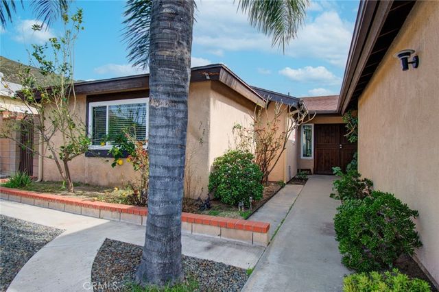 5705 N F, San Bernardino, CA 92407