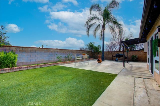 5705 N F, San Bernardino, CA 92407