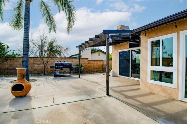 5705 N F, San Bernardino, CA 92407