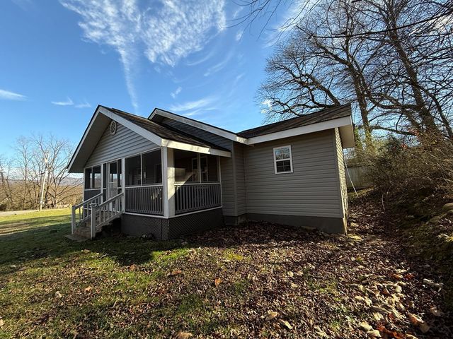 4357 Fairview Road, Andrews, NC 28901