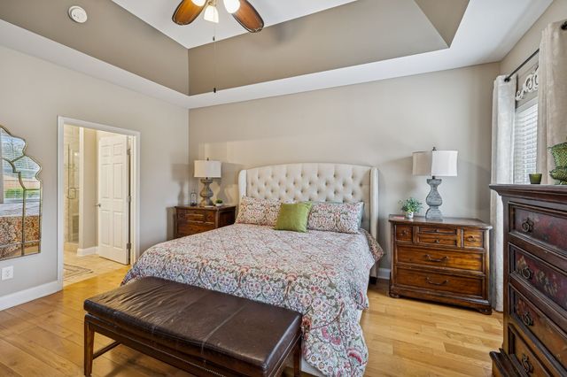 312 Meandering Dr, Lebanon, TN 37090