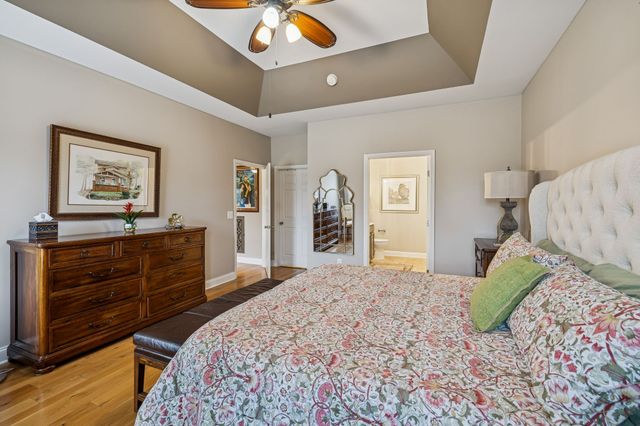 312 Meandering Dr, Lebanon, TN 37090