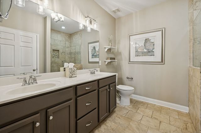 312 Meandering Dr, Lebanon, TN 37090