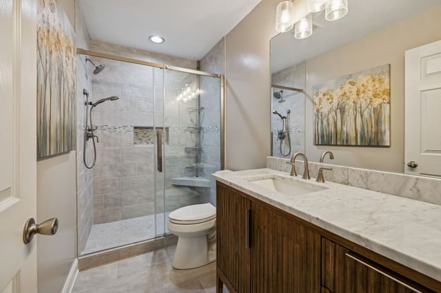 312 Meandering Dr, Lebanon, TN 37090