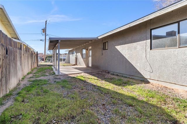 1955 Motor Avenue, Kingman, AZ 86401