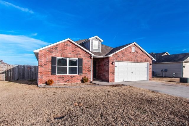 14129 N 74th East Avenue, Collinsville, OK 74021