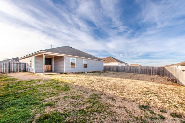 14129 N 74th East Avenue, Collinsville, OK 74021
