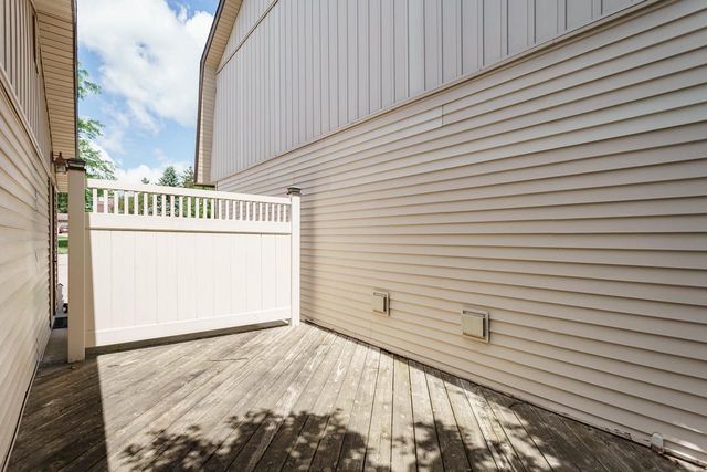 410 Saddle Ridge, Portage, WI 53901