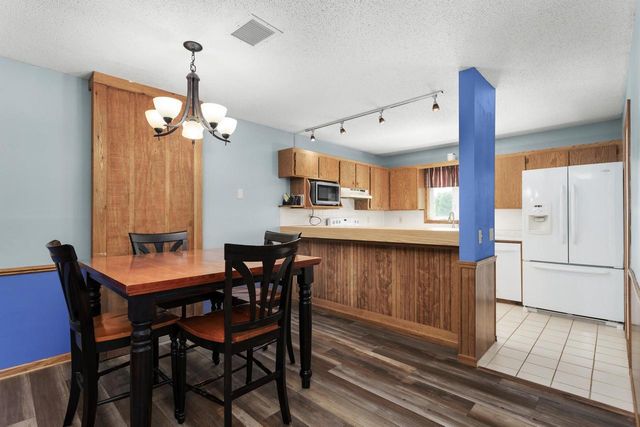 410 Saddle Ridge, Portage, WI 53901