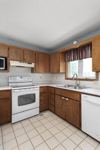 410 Saddle Ridge, Portage, WI 53901