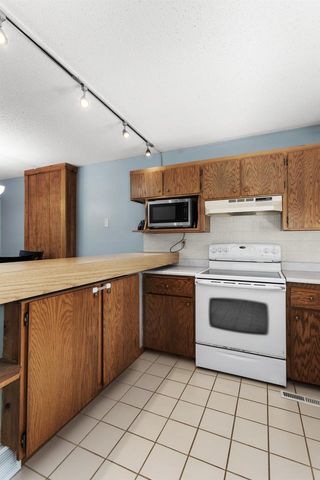 410 Saddle Ridge, Portage, WI 53901