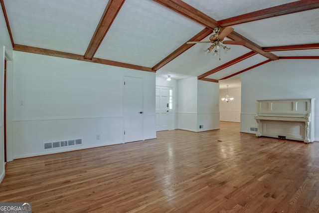 110 Silver Leaf Drive, Fayetteville, GA 30214