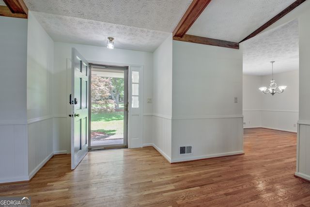 110 Silver Leaf Drive, Fayetteville, GA 30214