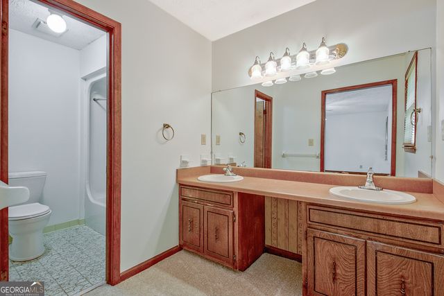 110 Silver Leaf Drive, Fayetteville, GA 30214