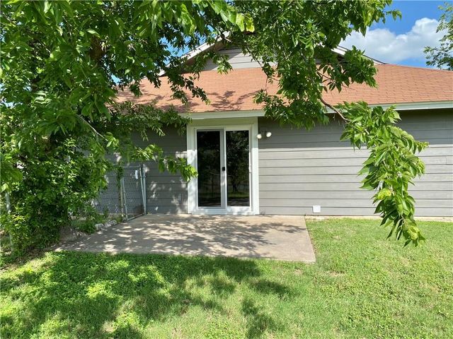 1715 Shadowview DR B, Austin, TX 78758