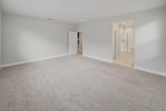 183 Michael Cox Ln, Tracy, CA 95377