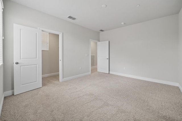 183 Michael Cox Ln, Tracy, CA 95377