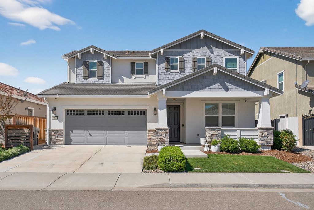 183 Michael Cox Ln, Tracy, CA 95377