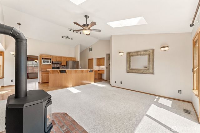 11610 45th Street E, Edgewood, WA 98372